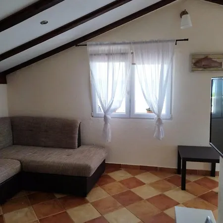 Skroza Apartment